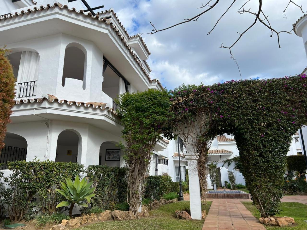Beautiful 2 Bedroom In Puerto Banus ! * Marbella