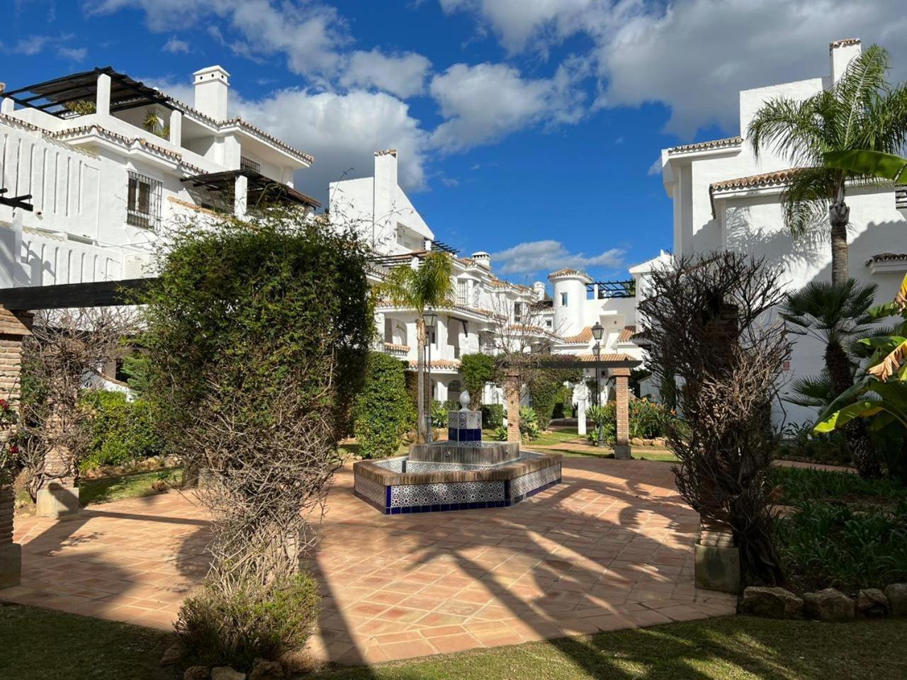 Beautiful 2 Bedroom In Puerto Banus ! Apartment Marbella