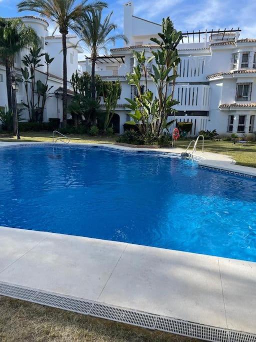 Beautiful 2 Bedroom In Puerto Banus ! *