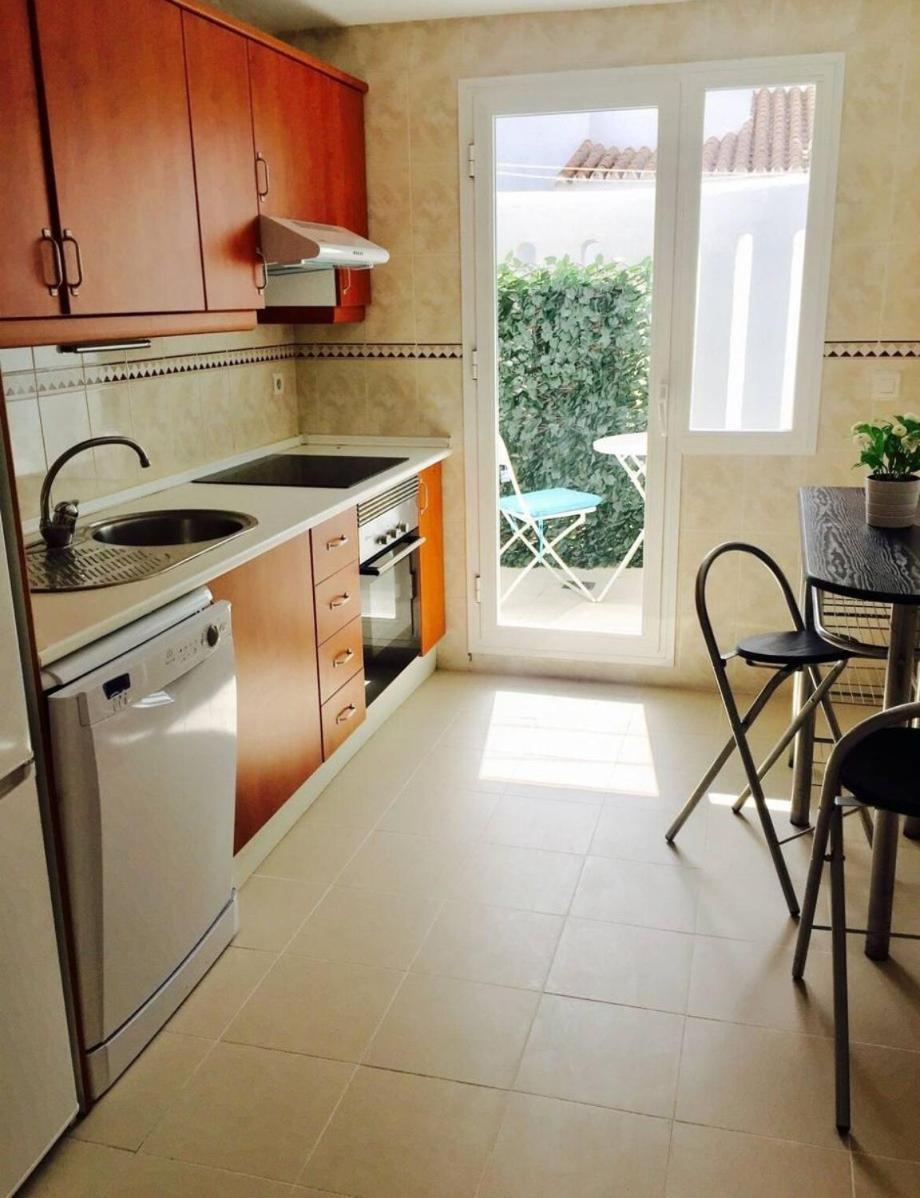 Apartment Beautiful 2 Bedroom In Puerto Banus !